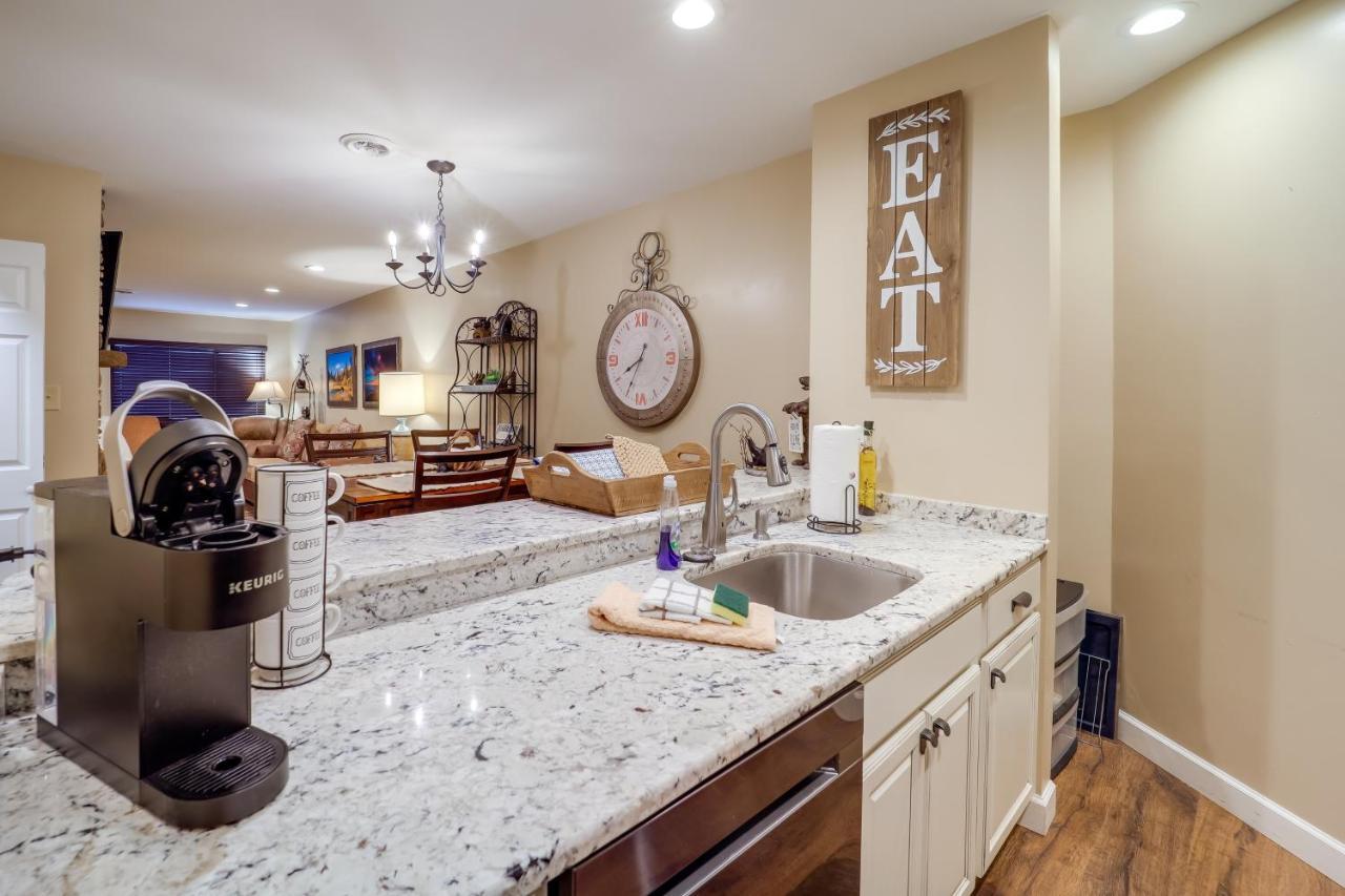 Cozy Banner Elk Condo With Fireplace And Lookout Deck! Ngoại thất bức ảnh